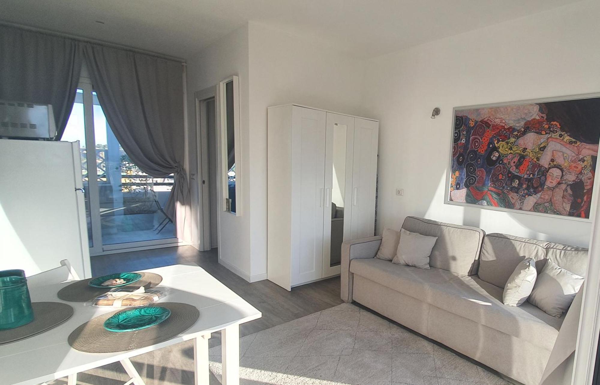 Adom Belvedere Apartment *
